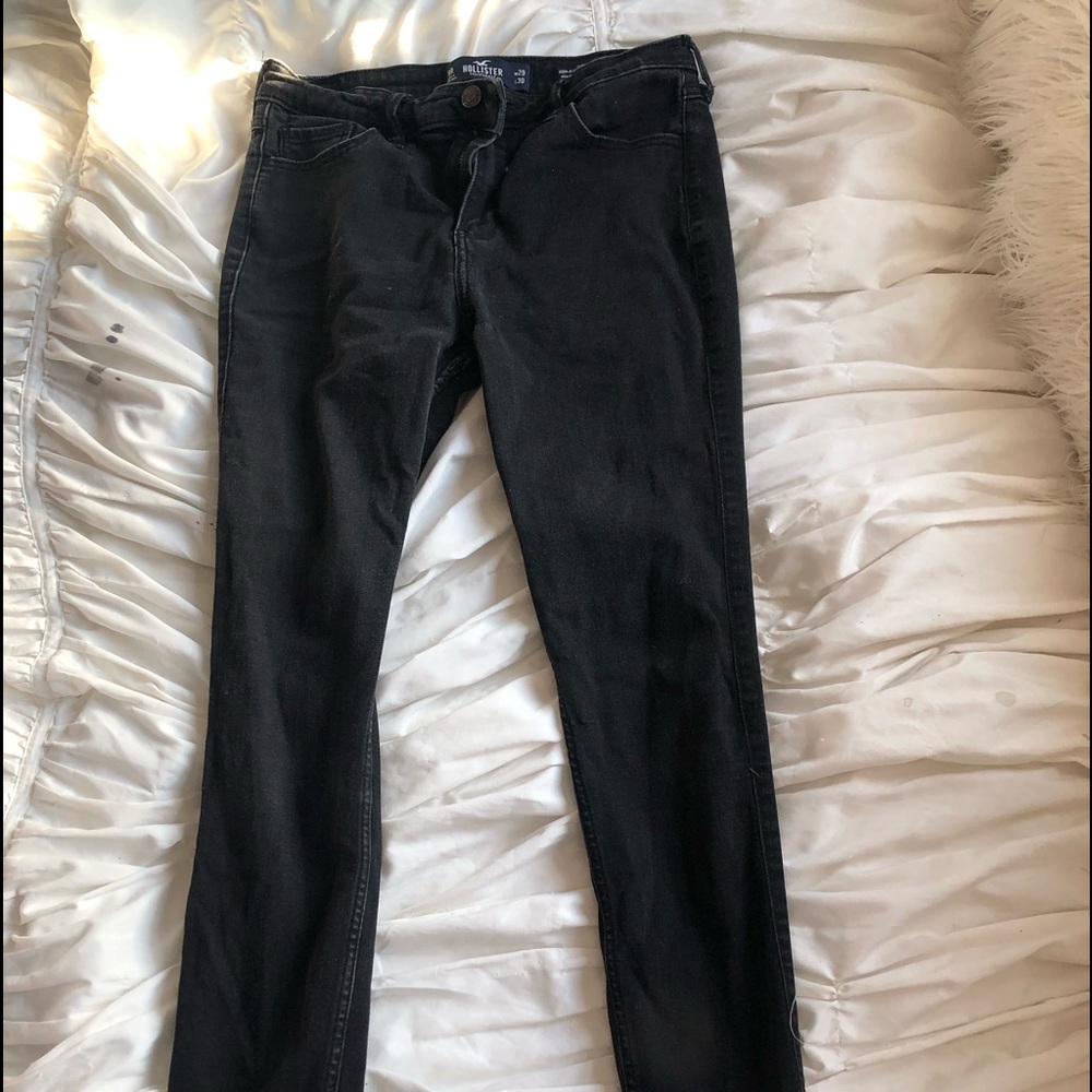 black skinny jeans